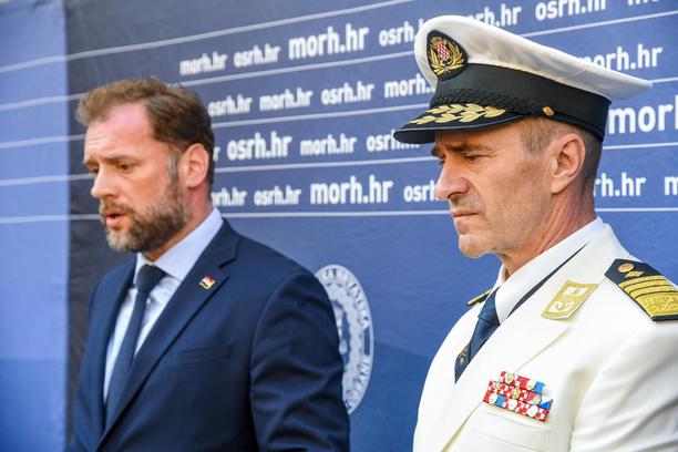 Požega.eu | <strong>Ministar Banožić i admiral Hranj izrazili sućut povodom smrti vojnika Jakova Bočkaja</strong>