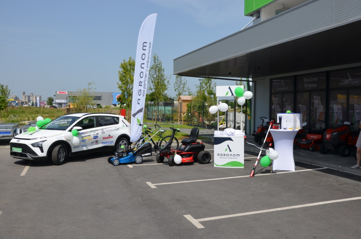 Požega.eu | Automobil Hyundai u nagradnoj igri Agronoma dobila Matea Marinović iz Semeljaca, izvučeni su i drugi sretni dobitnici