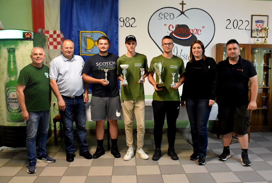 Požega.eu | Pobjednik Vinarija Pavlović koja je imala i najulov /FOTO/